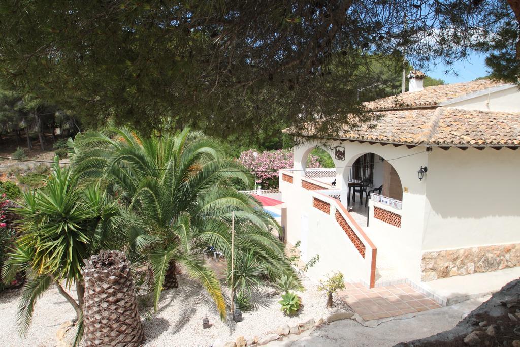 Miquel - Pretty Holiday Property With Garden And Private Pool In Moraira Exteriör bild